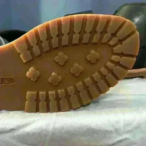 Timberland Women’s Natoma Ankle Strap Black Leather Sandals - Picture 6 of 6